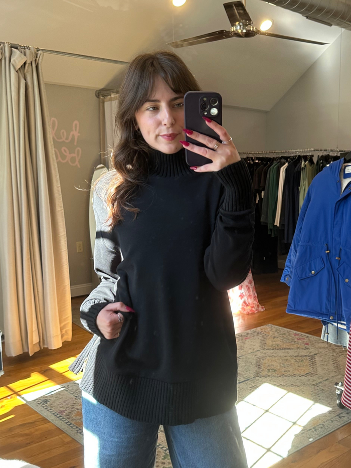 Sable Rib Sweatshirt Black