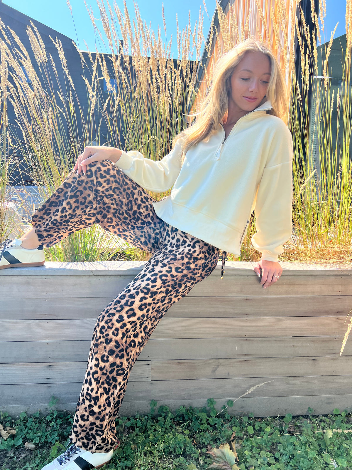 Leopard Print Elastic Waist Pant