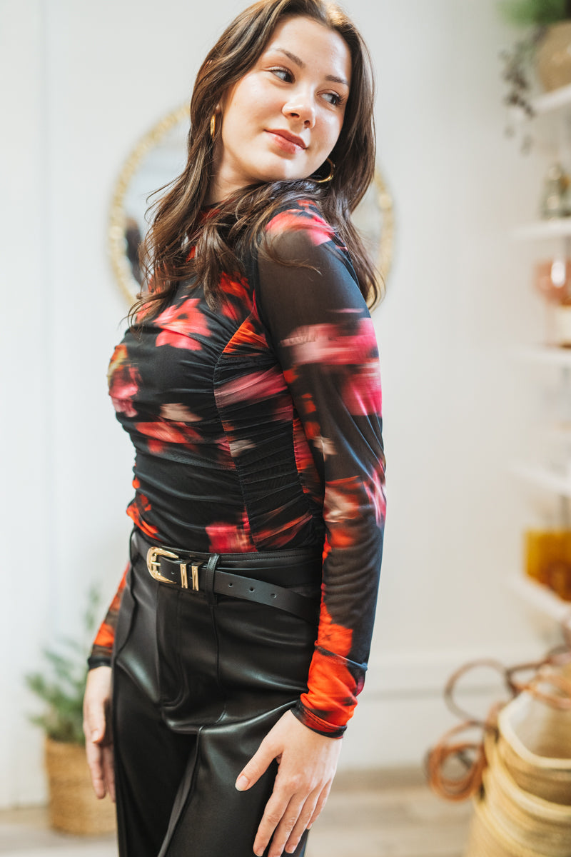 Taylore Top Blurry Floral