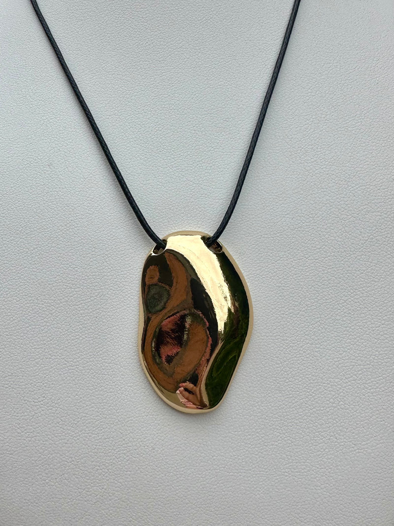 Gina Geometric Oval Cord Necklace