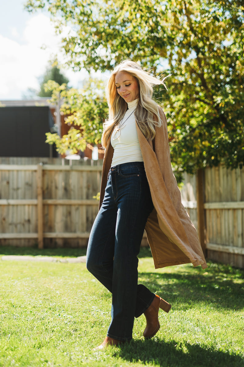 Outlaw’s Cloak Camel