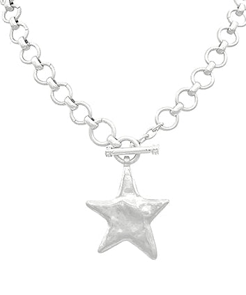 Star Hammered Toggle Necklace Silver