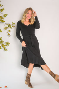 Pitch Black Pleated Skirt Knitted Dress
