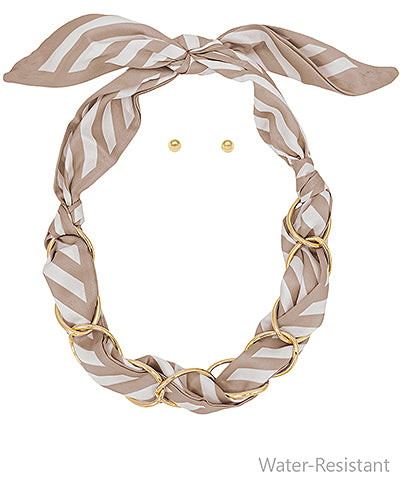 Nude Stripe Pattern Multi Link Scarf Necklace