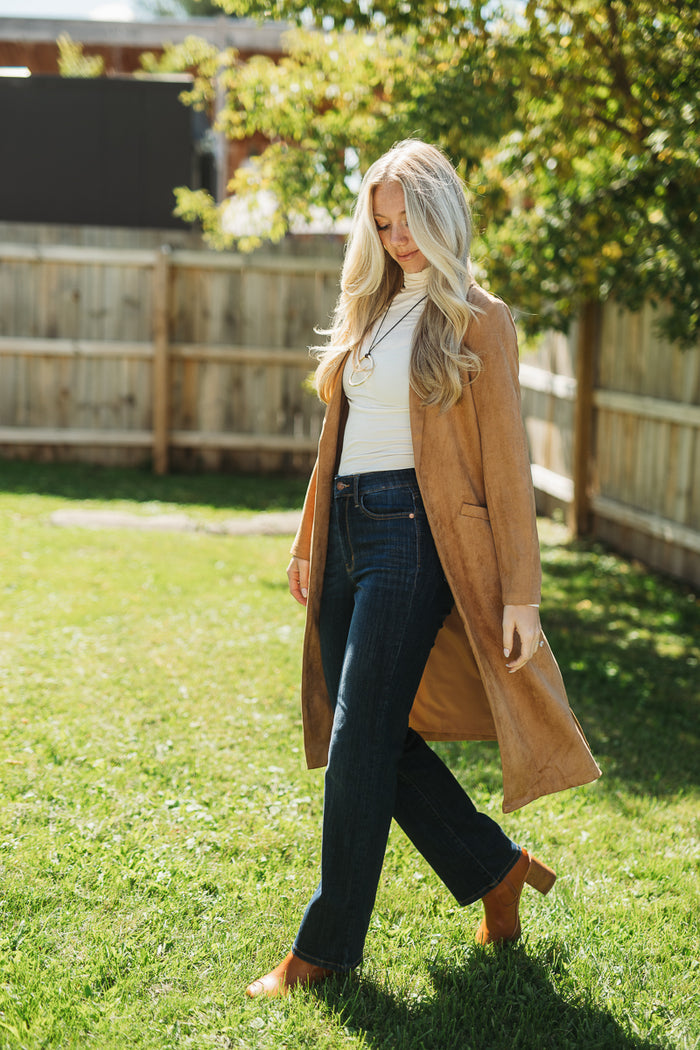 Outlaw’s Cloak Camel