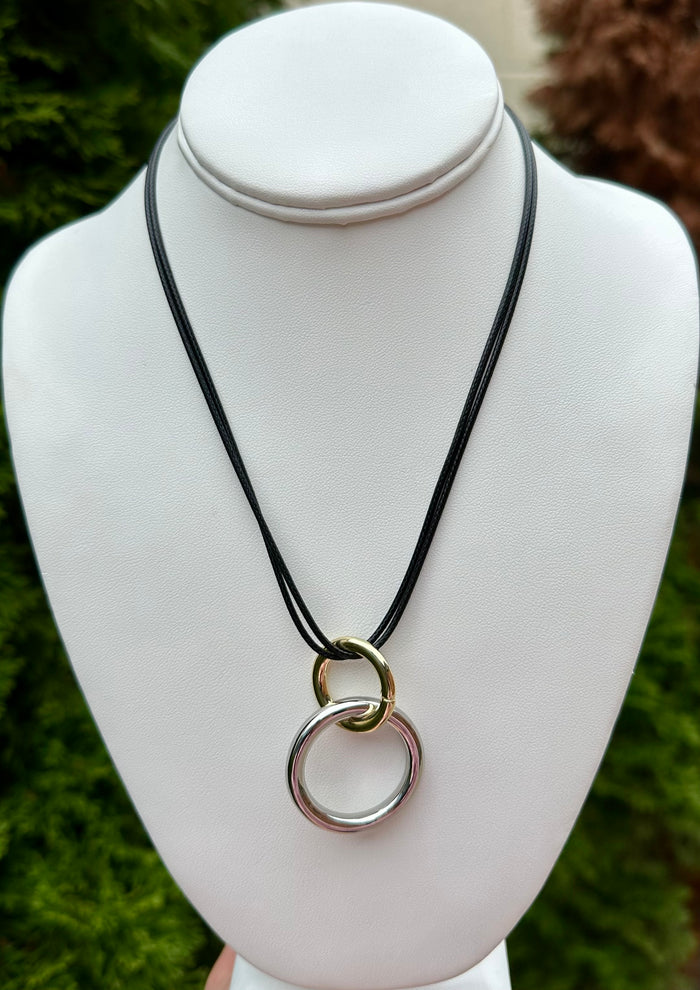 Double Round Ring & Cord Necklace