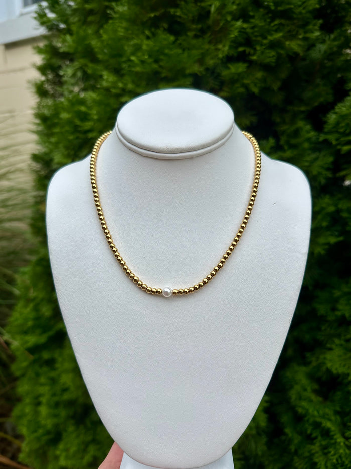 Lizzie Necklace Gold