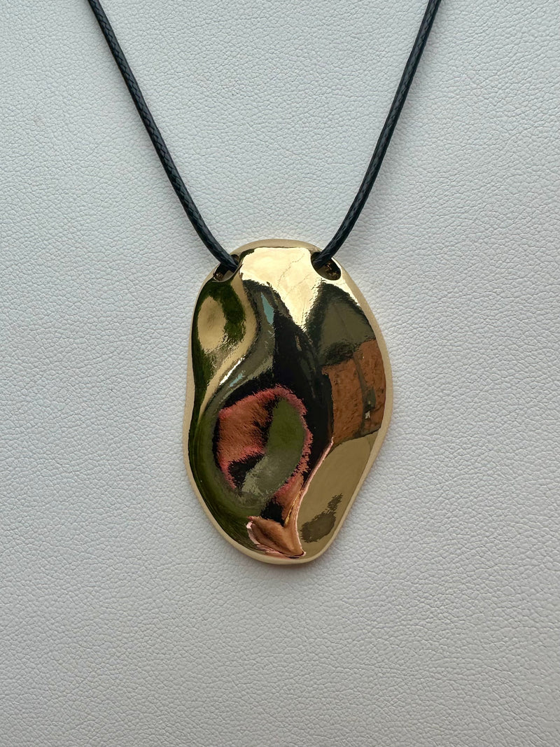 Gina Geometric Oval Cord Necklace