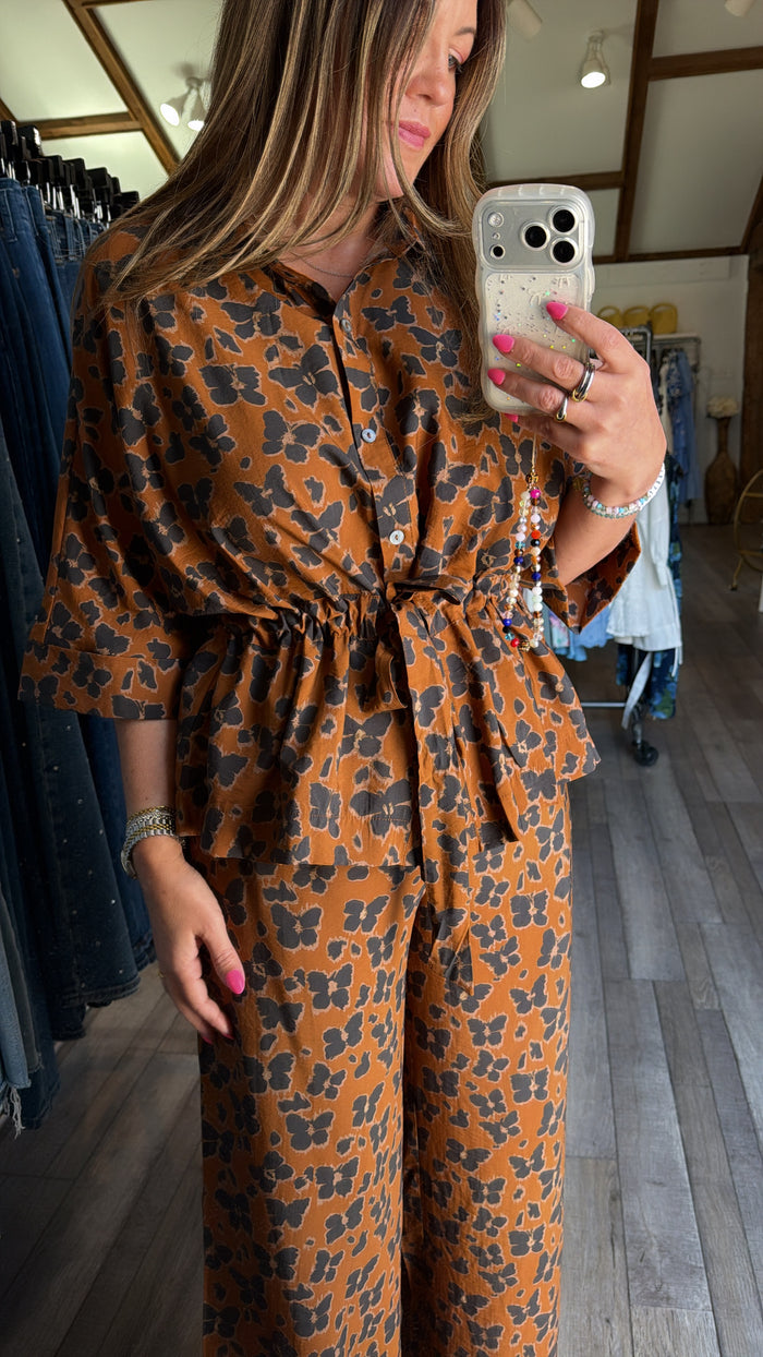 Carmel Flutter Top