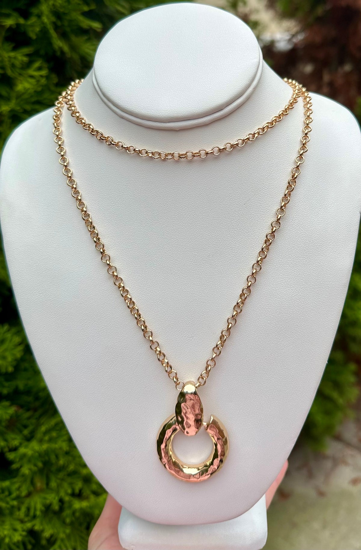 Double Way Texture Gold Oval Necklace