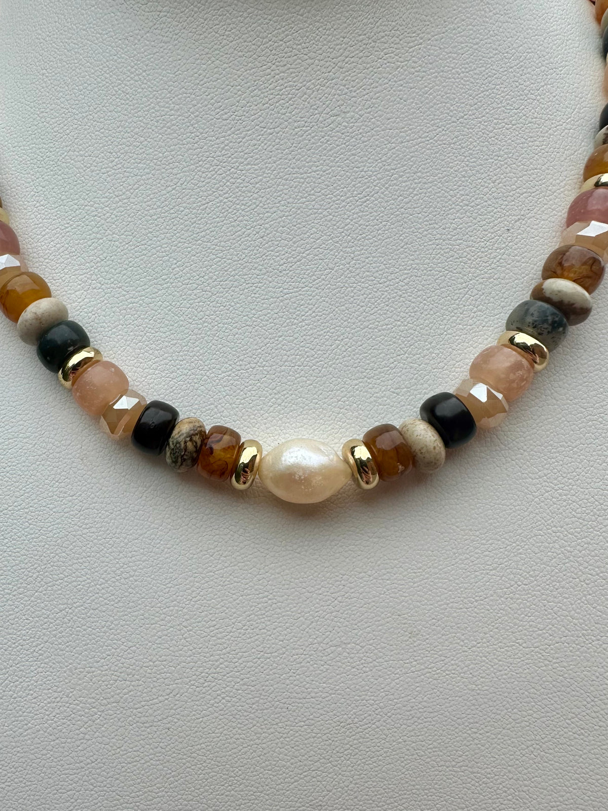 Natural Stone & Mix Bead Necklace