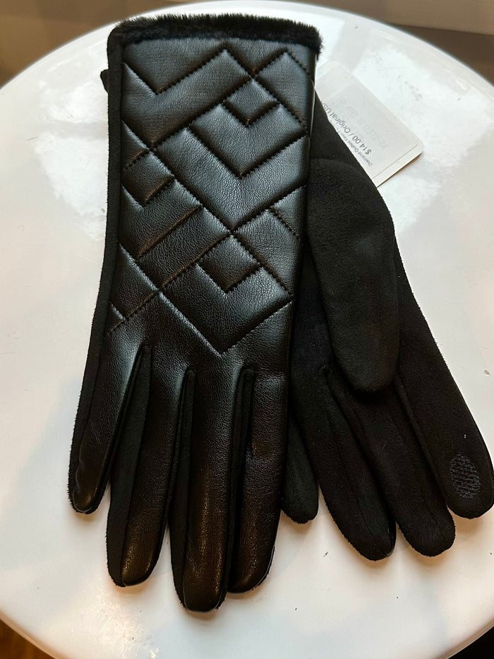 Diamond Quilted Faux Fur Edge Gloves - Black