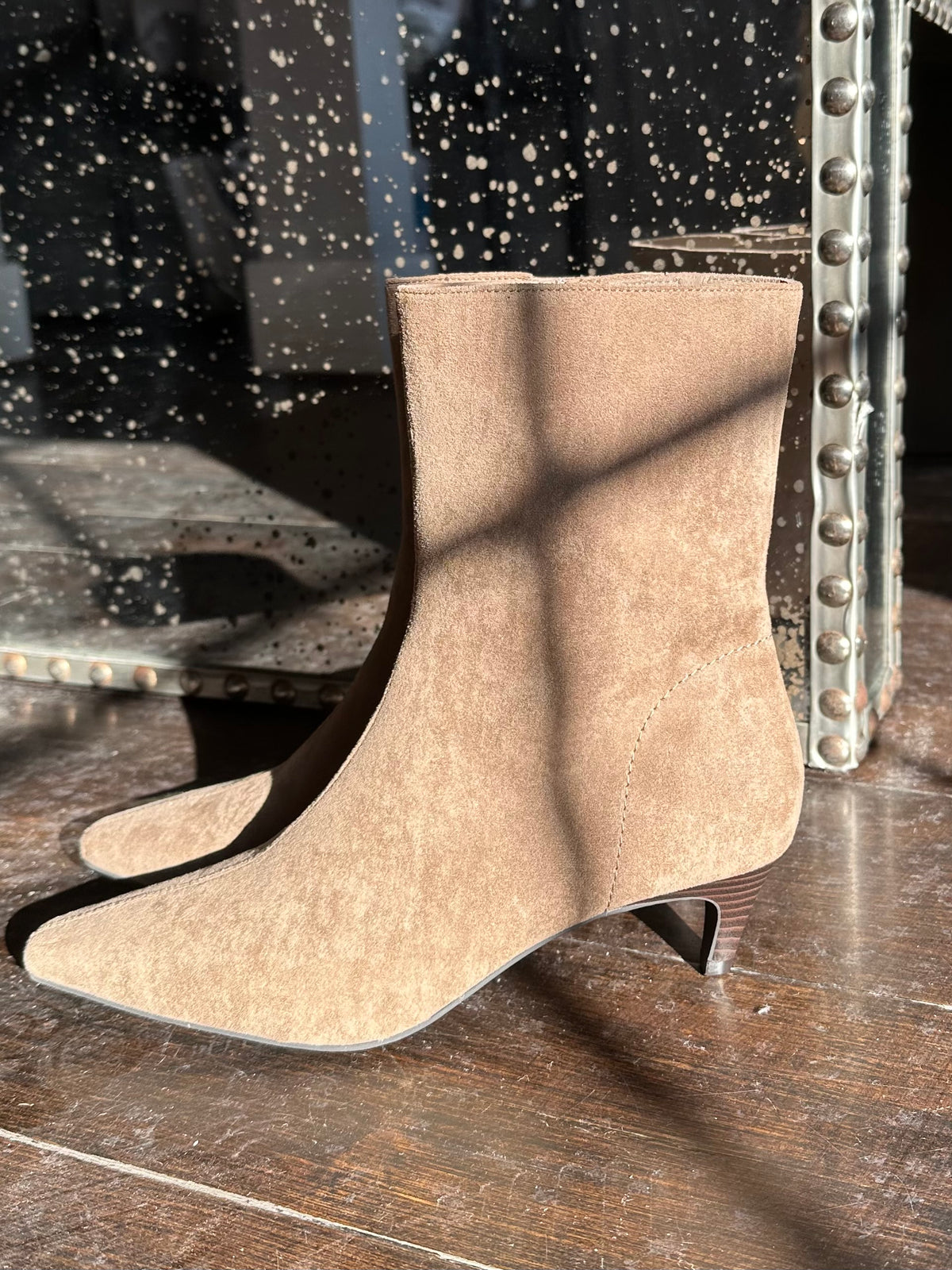 Ester Taupe Boot