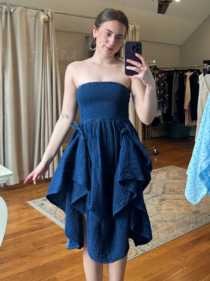 Bisou Dress