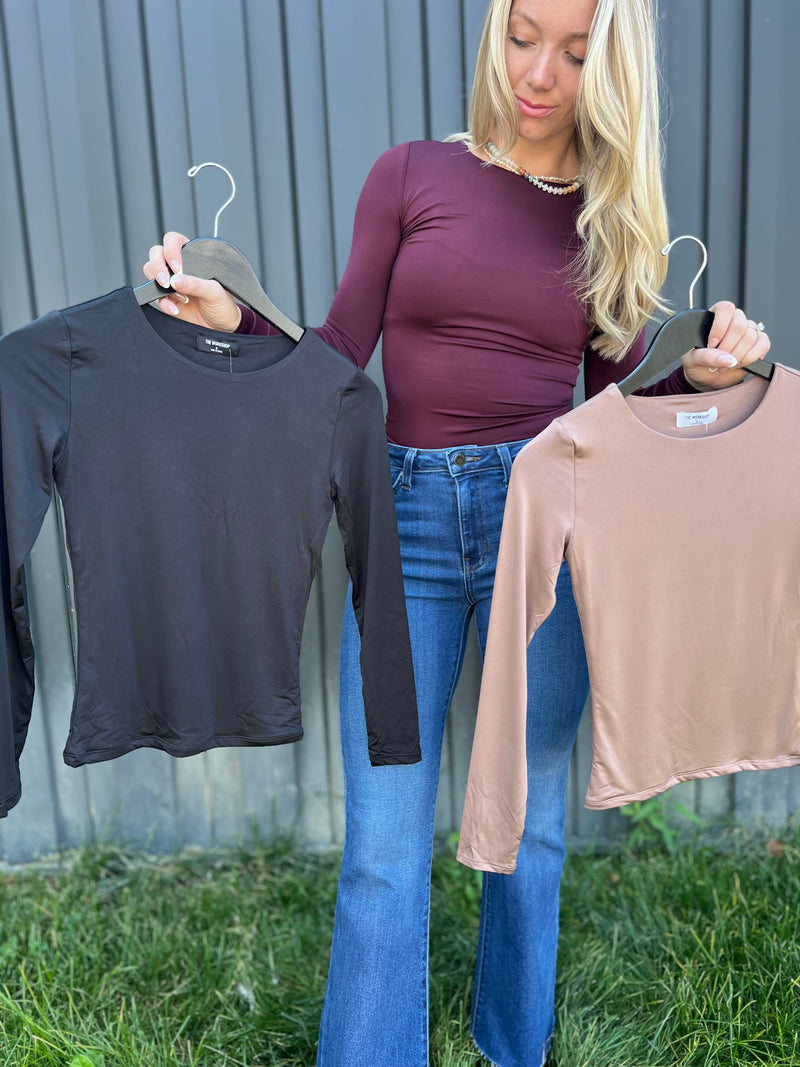 Raven Round Neck Long Sleeve Fitted Top