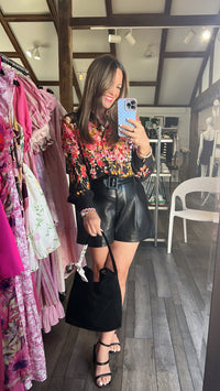 Border Floral Beauty Top