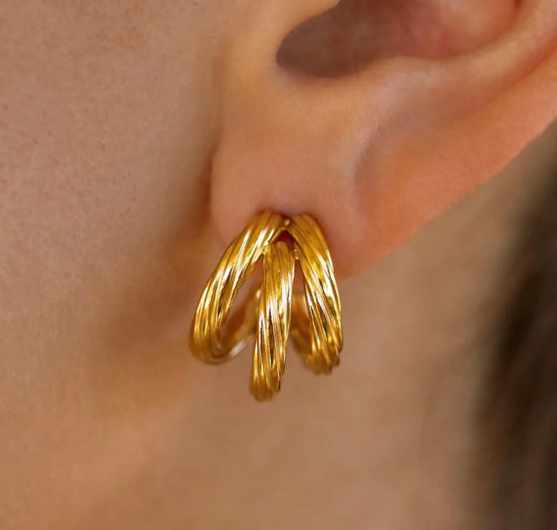 Noa Earrings Gold