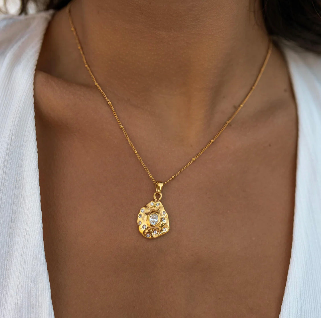 Luna Amulet Necklace Gold