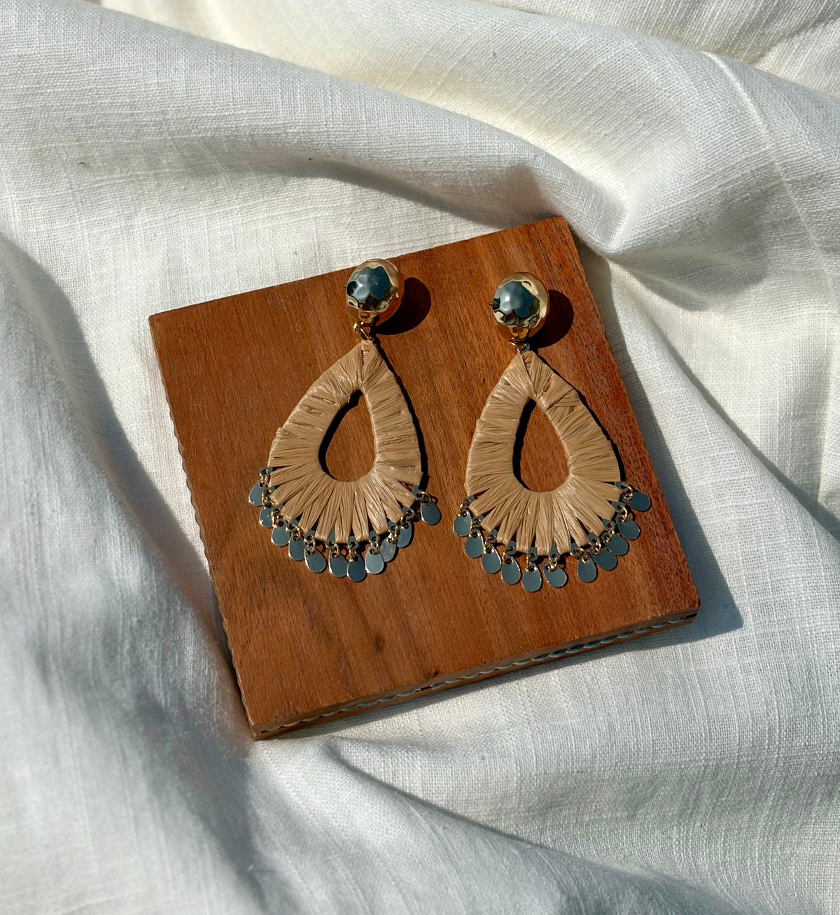 Teardrop Raffia & Gold Bread Earrings