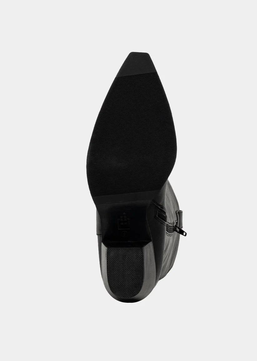 Vienna ShuShop Black Boot