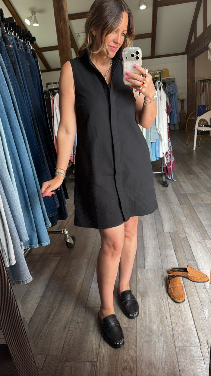 Everyday Chic Black Short Dress