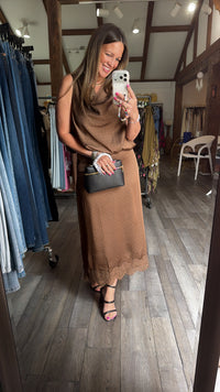 Sophisticated Dot Bubble Top Brown
