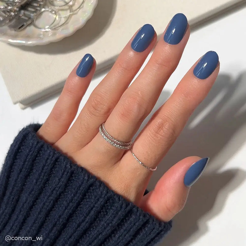 Regal Blue Press-On Nails | Short Round Solid Nails