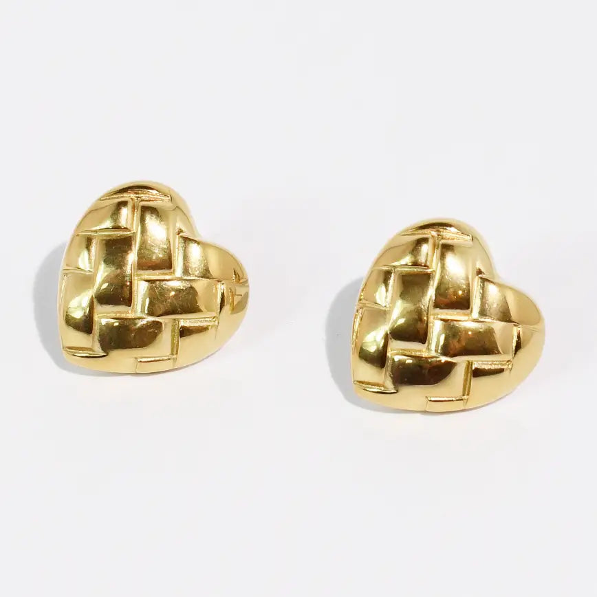Woven Love Stud