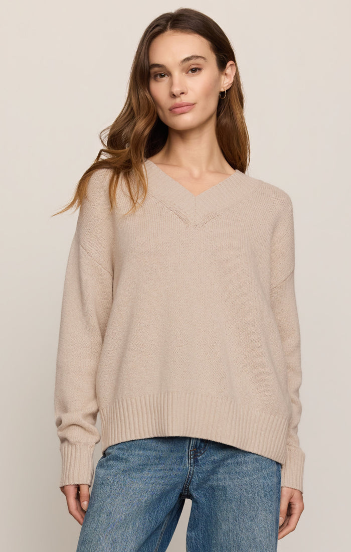 Cloud Spun V-Neck Sweater - Frosted Pearl