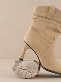 The Jolene Kitten Heel Boot Beige