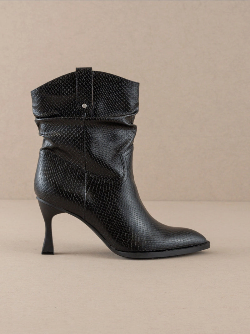 The Jolene Kitten Heel Boot Black