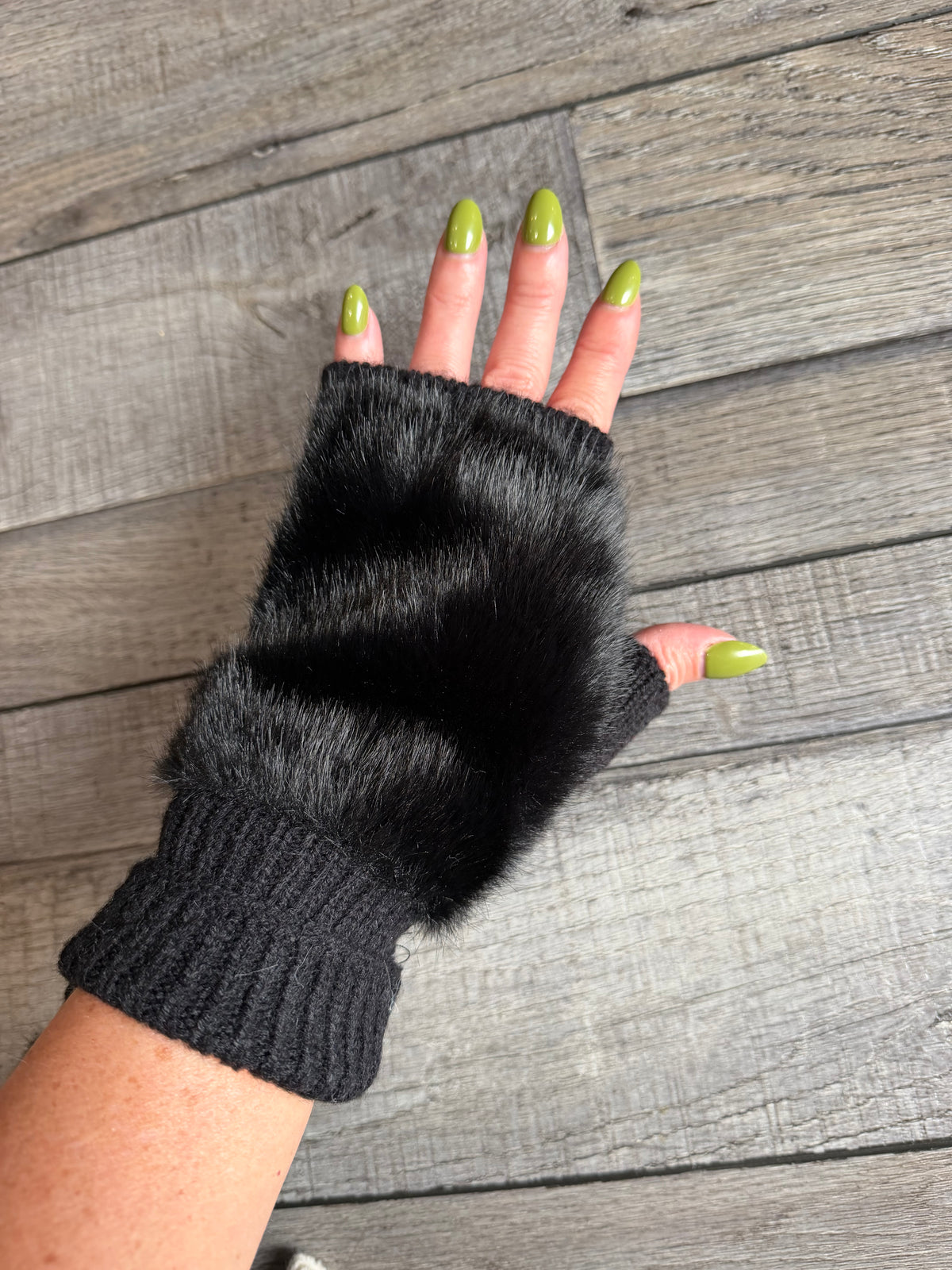 Lexie Lux Faux Fur Fingerless Gloves