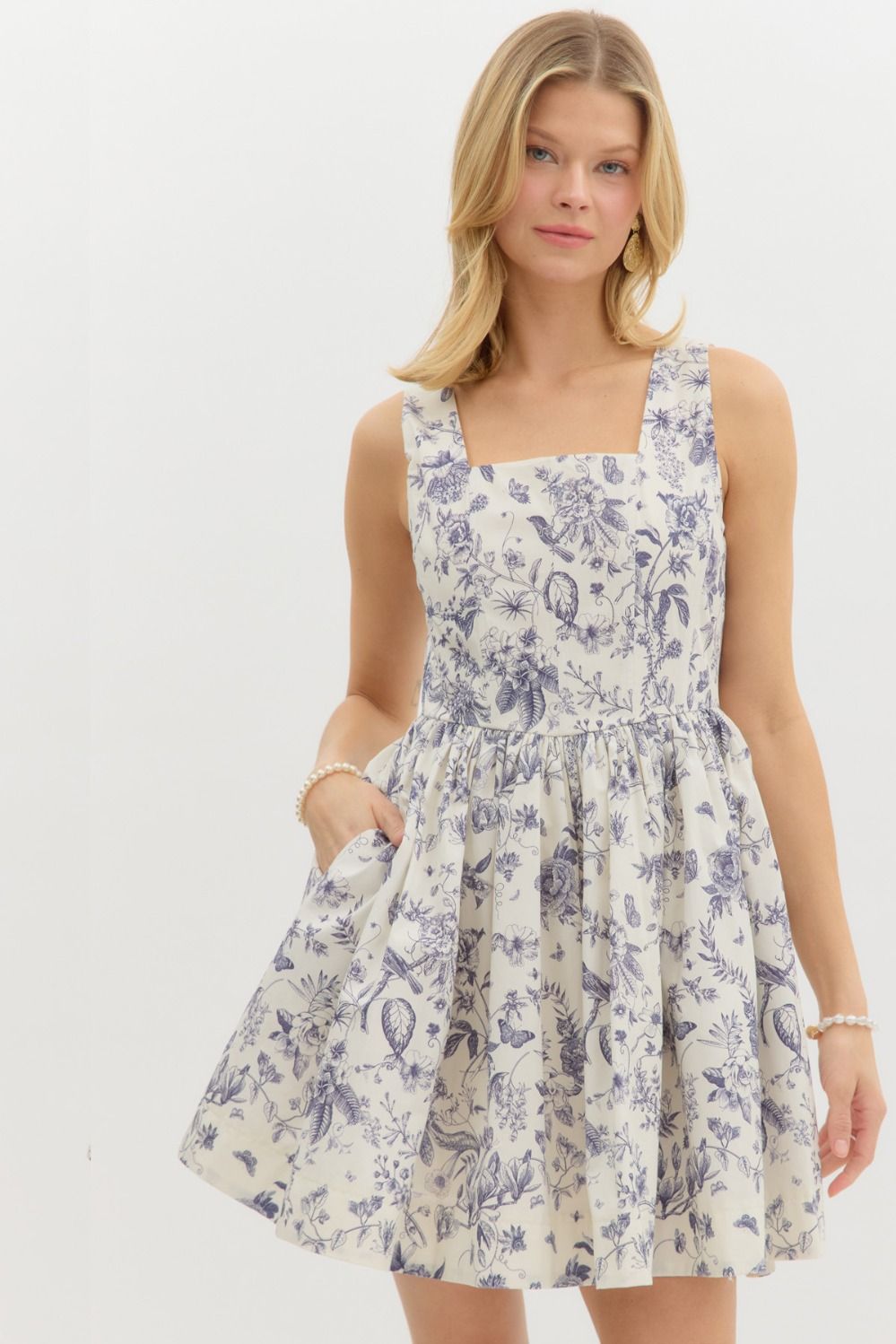 Dainty Darla Dress