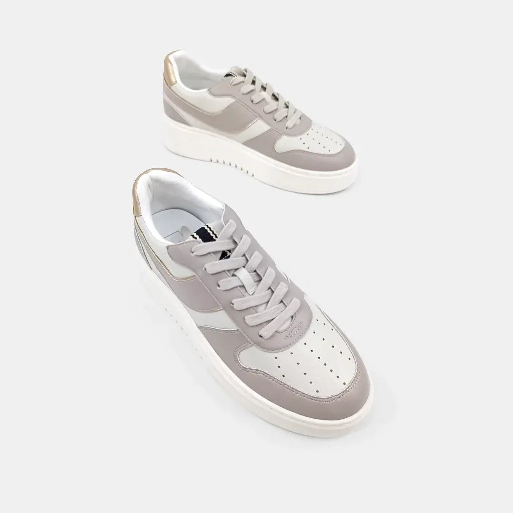 Satine Sneaker