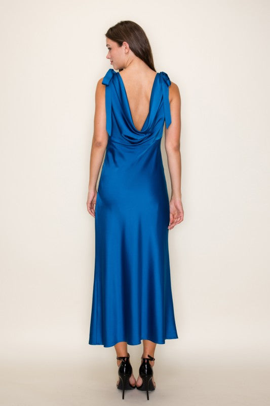 Cerulean Charm Midi Dress