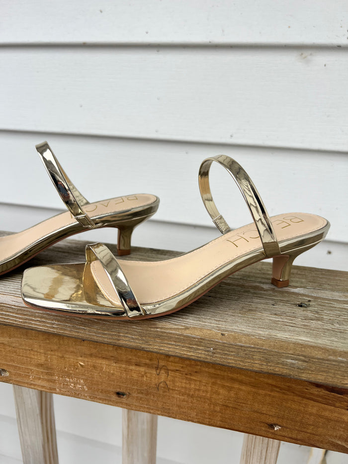 Jeanne Kitten Heel Gold
