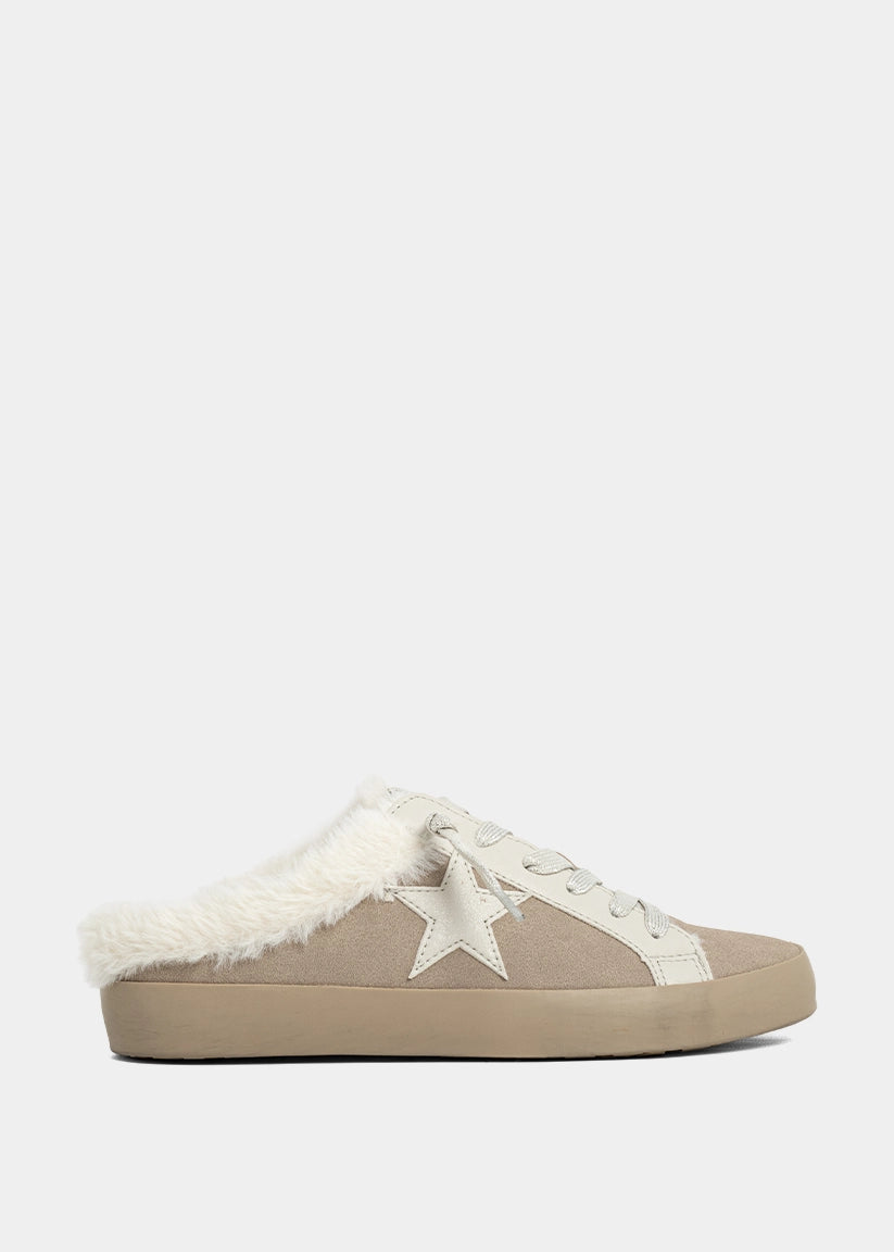 Pinah Sneaker