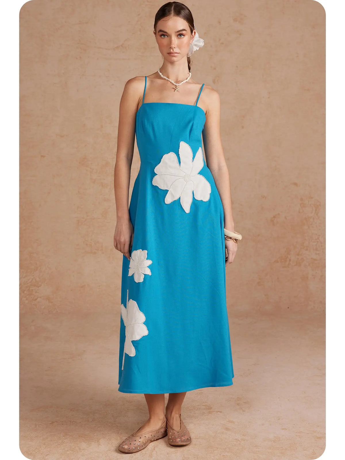 Hawaiian Water Pearl Embroidered Dress