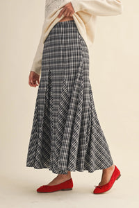 Penny Plaid Black Skirt